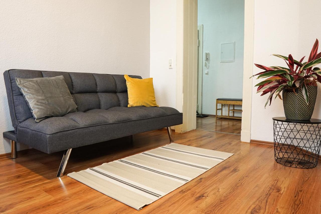 Homy I Altbaucharme Netflix Und Wlan Apartment Leipzig Luaran gambar