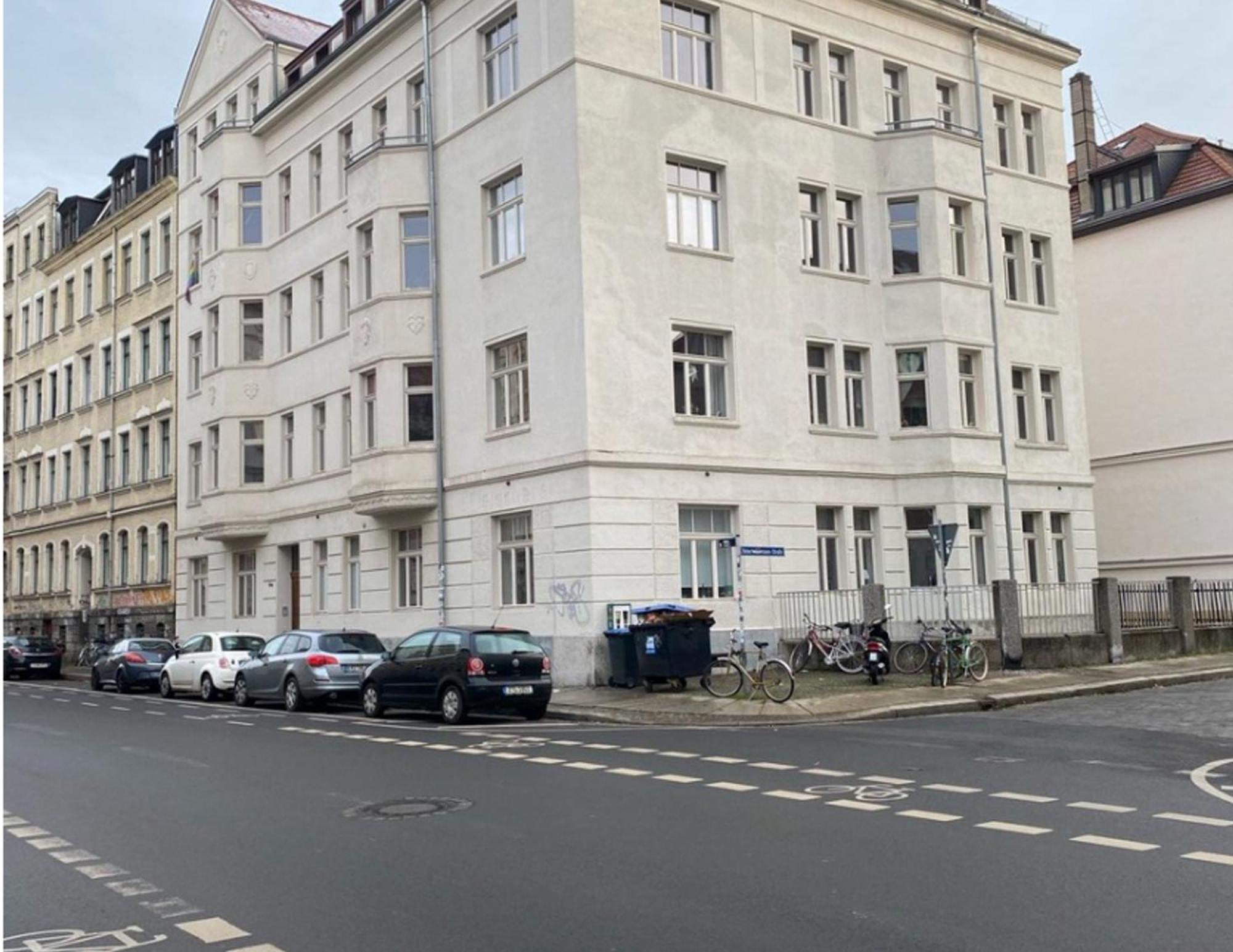 Homy I Altbaucharme Netflix Und Wlan Apartment Leipzig Luaran gambar